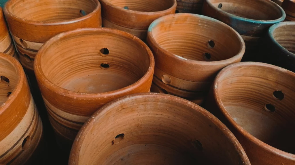 garden pots , balcony garden